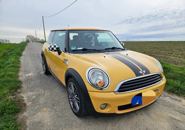 MINI ONE cena 18800 przebieg: 153500, rok produkcji 2009 z Rawa Mazowiecka małe 29